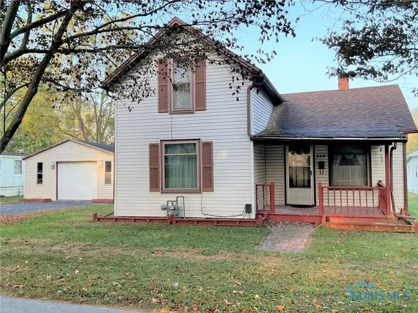 360 S Hazel St, Upper Sandusky, OH 43351