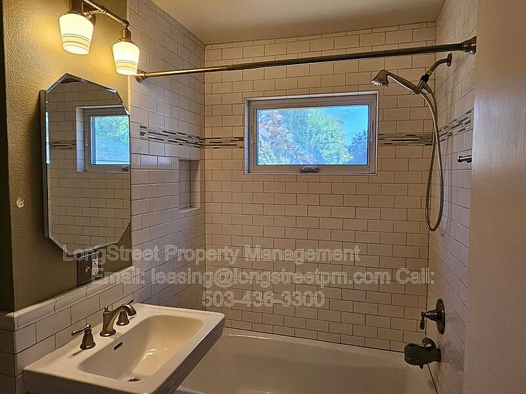 7036 N Concord Ave — Photo 29