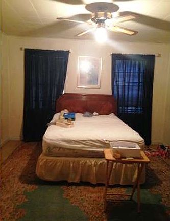 4th image of 830 Bluebonnet St