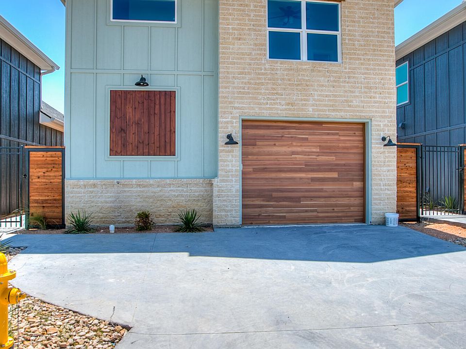1st image of 2955 Skyview Ln
