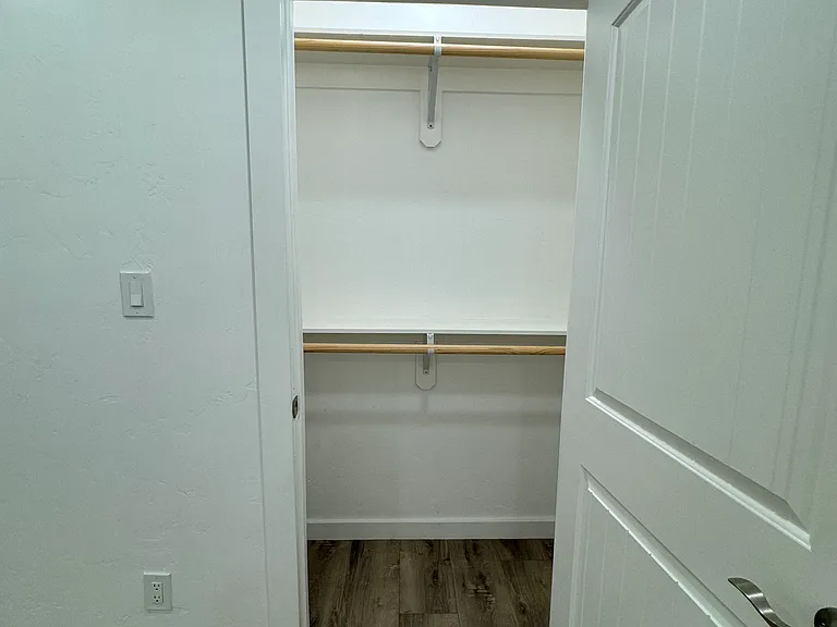 1803 E Miles St — Photo 19