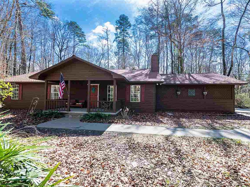 1st image of 307 Oakwood Trl