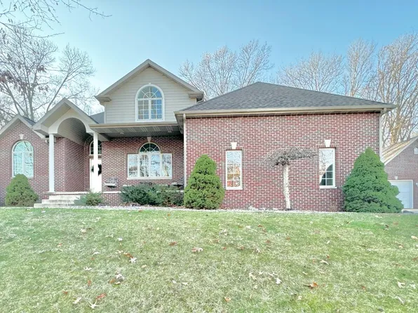 68 N Freedom Lake South Ct S, Valparaiso, IN 46385