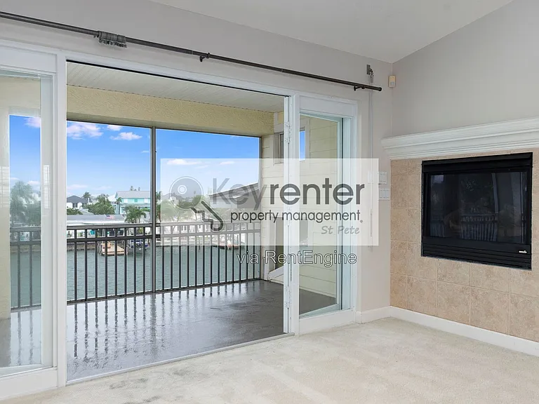 540 Johns Pass Ave — Photo 23