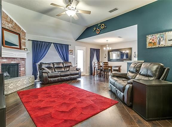 5th image of 5004 Bradley Ln