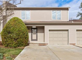 1407 Chestnut Dr UNIT D, High Pt, NC 27262