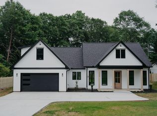 2095 Duncan Reidville Rd, Reidville, SC 29375