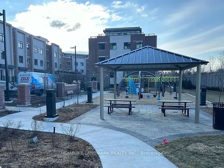 1063 Douglas McCurdy Cmn #310 — Photo 22
