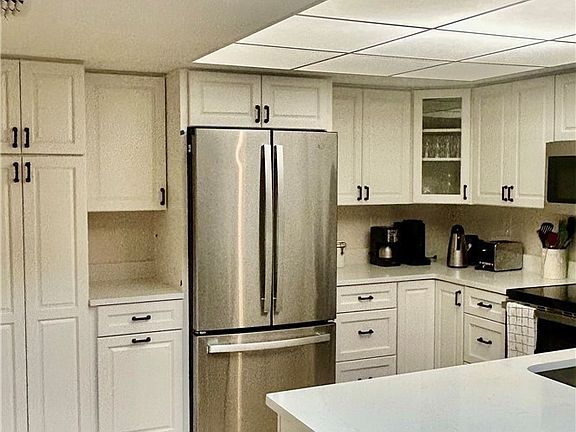 5th image of 15610 Crystal Lake Dr APT 101