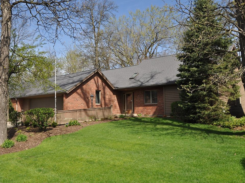 1st image of 2475 Tall Oaks Dr