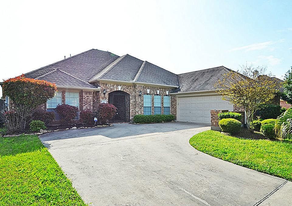 1st image of 4218 Waterwood Dr