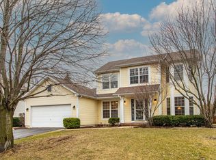 34380 N Old Walnut Cir, Gurnee, IL