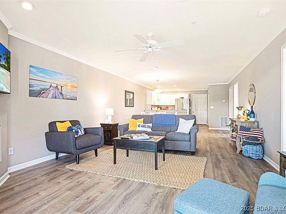 5th image of 54 Park Pool Dr Unit 1C