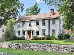 119 Lockwood Rd, Riverside, CT 06878