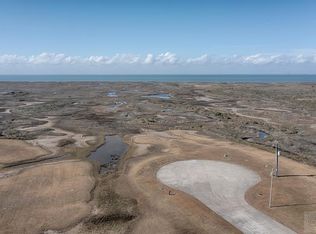 3811 Carmel Ct, Galveston, TX 77554