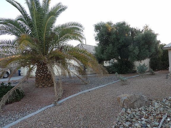 3rd image of 3450 Yavapai Dr