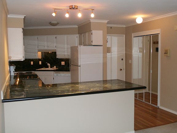 lots of counter space