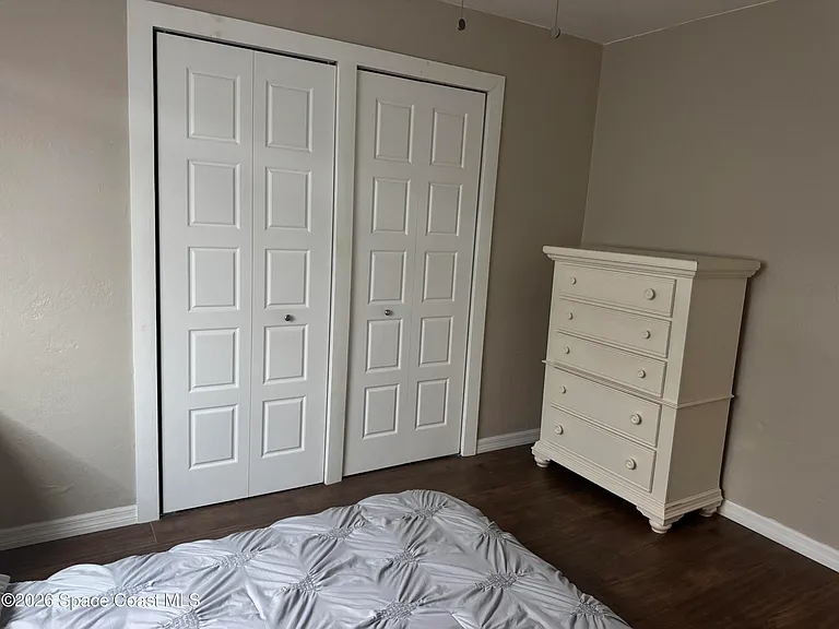 4281 Yorkshire Dr — Photo 36