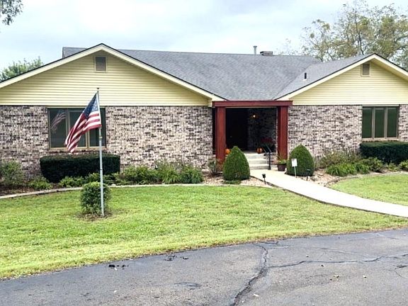 3rd image of 6257 W Lake Rd