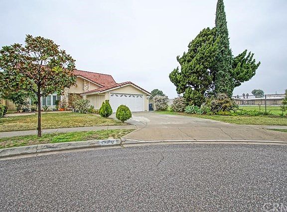 3rd image of 18505 Newbrook Cir