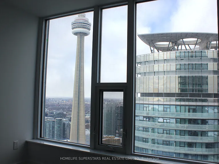 10 York St #6212 — Photo 19