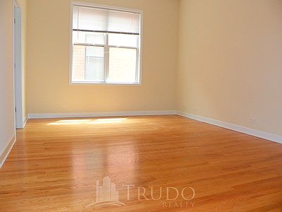 5th image of 3440 N Elston Ave Unit 101