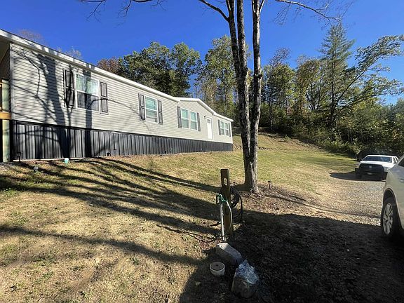 2nd image of 14226 Seneca Trl S