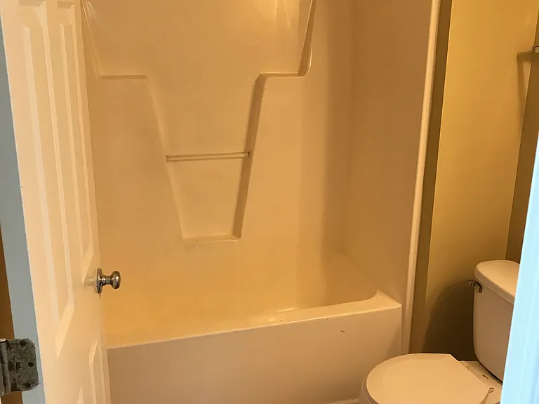 2847 Filbert St — Photo 18