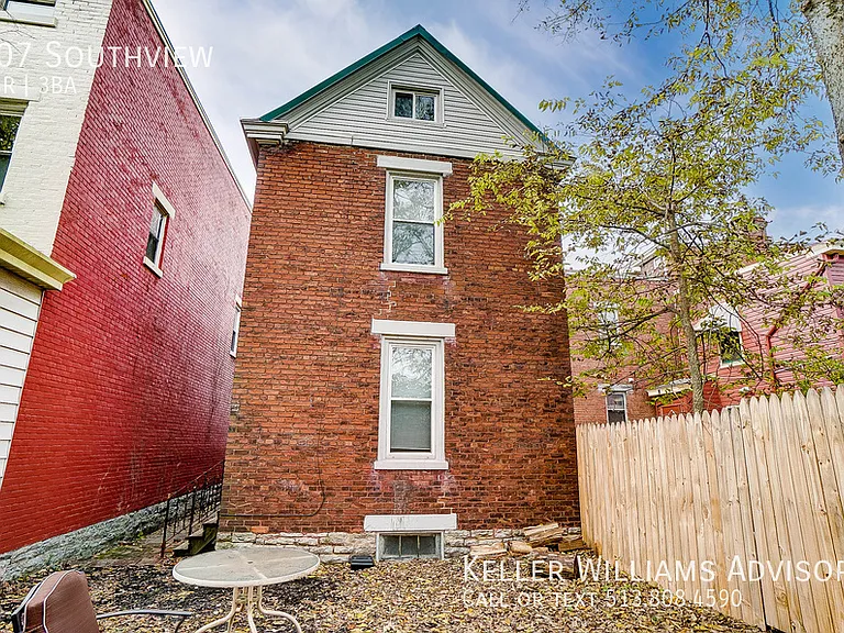 407 Southview Ave — Photo 41