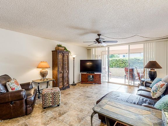 LARGEST MAYA FLOORPLAN AT 1140 SQ. FT.