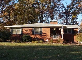 1029 Greystone Rd, Asheboro, NC 27203
