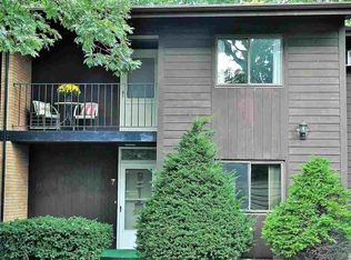 1809 Alcan Dr APT 7, Menasha, WI 54952