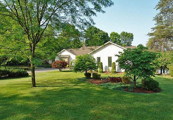 5th image of 113 Windward Dr