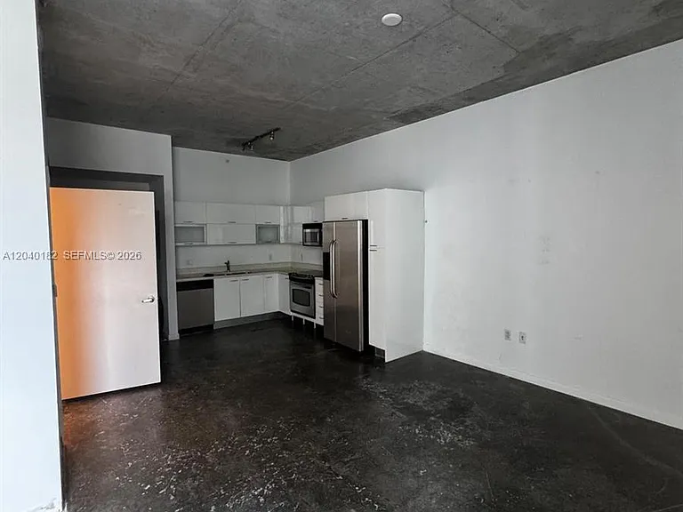 133 NE 2nd Ave #904 — Photo 13