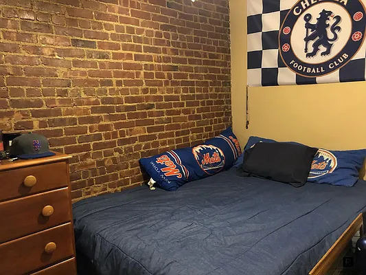 Rented by R New York | media 82