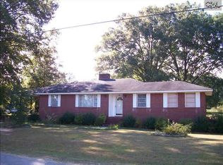 405 W Highland St, Saluda, SC 29138