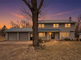 600 Carlton Rd, Cedar Rapids, IA 52403