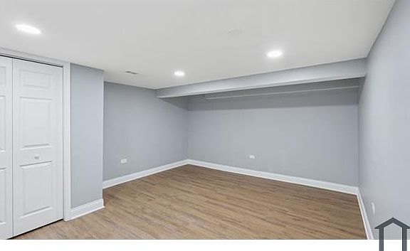 5th image of 1409 W 112th Pl
