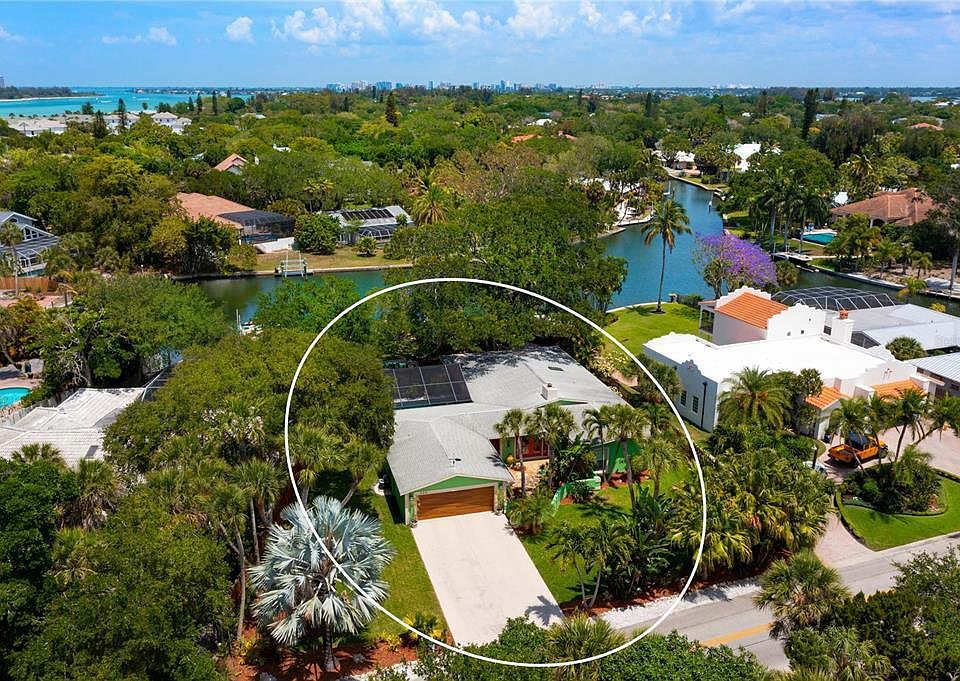 1st image of 323 Treasure Boat Way