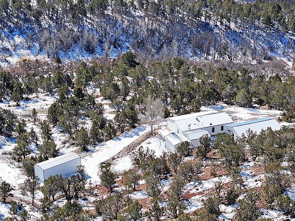 4th image of 9972-52 1/2 Rd