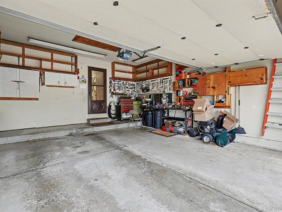 723 6th St, photo 4