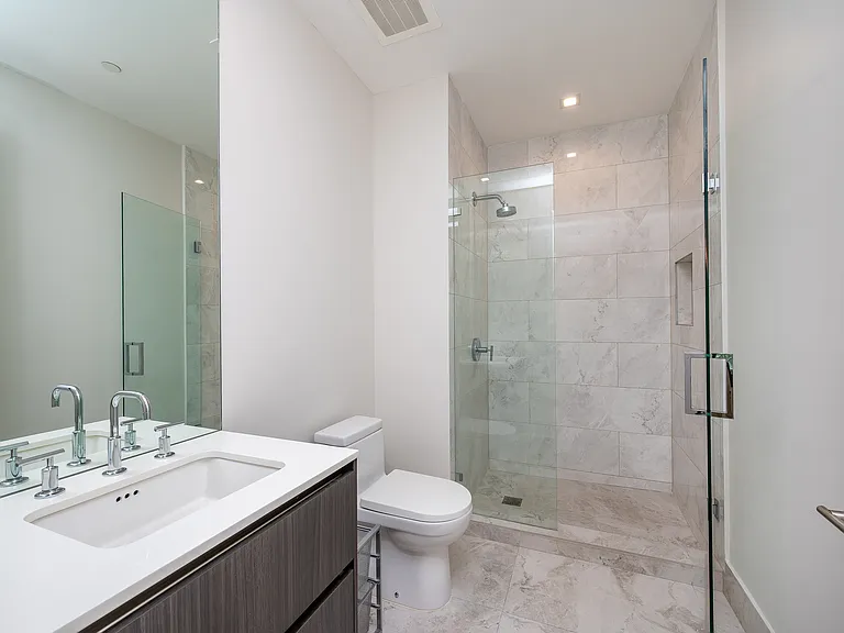 275 Giralda Ave #8C — Photo 17