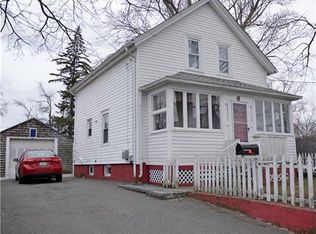 6 Avenue B, Riverside, RI 02915