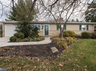 516 Benyou Ln, New Cumberland, PA 17070