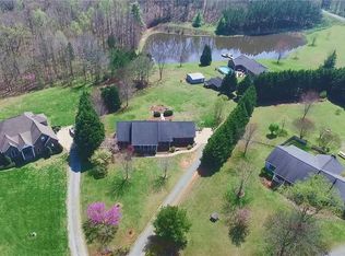 3000 River Hills Ln, Burlington, NC 27217