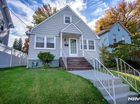53 Sunnyside Avenue, Dumont, NJ 07628