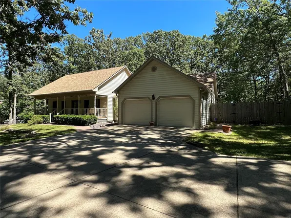 811 Marti Dr, Rolla, MO 65401