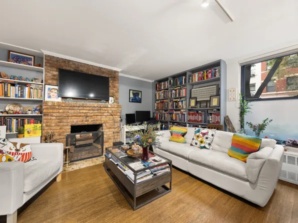 311 East 83rd Street image 3 of 10