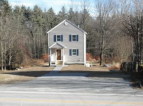 2nd image of 21 Concord St
