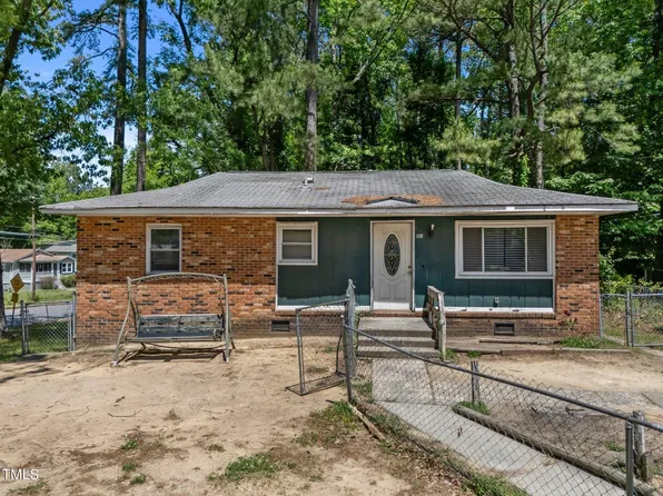 903 Da Vinci St, Durham, NC 27704